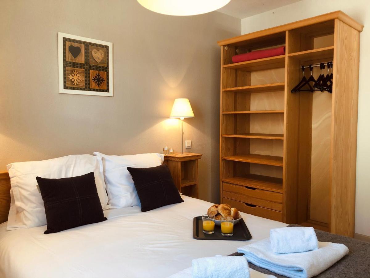 Le Castella: Appartement Cosy 6 Personnes Фон-Ромё Экстерьер фото